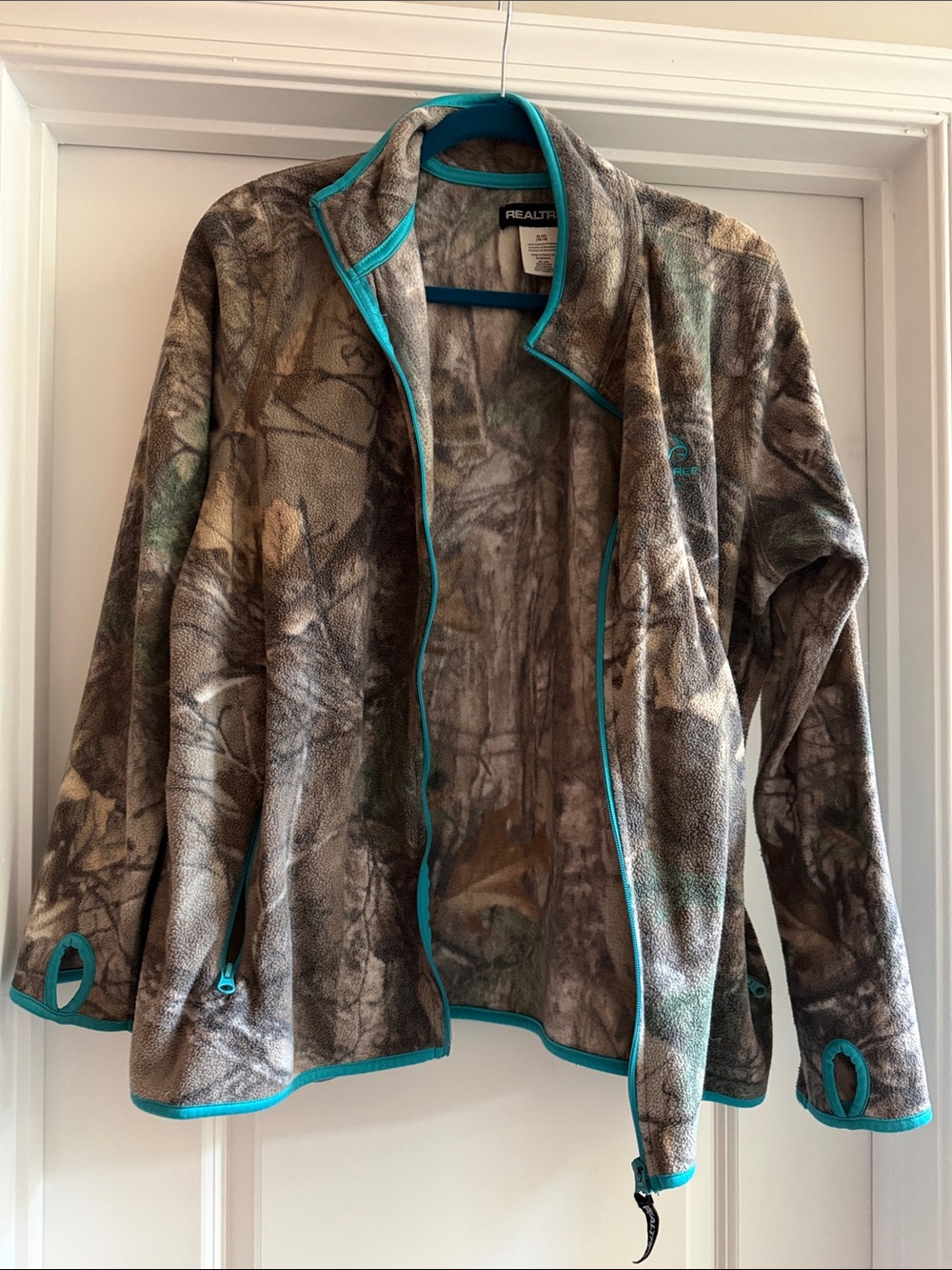 Realtree Women's Camouflage Teddy Jacket with Teal Trim